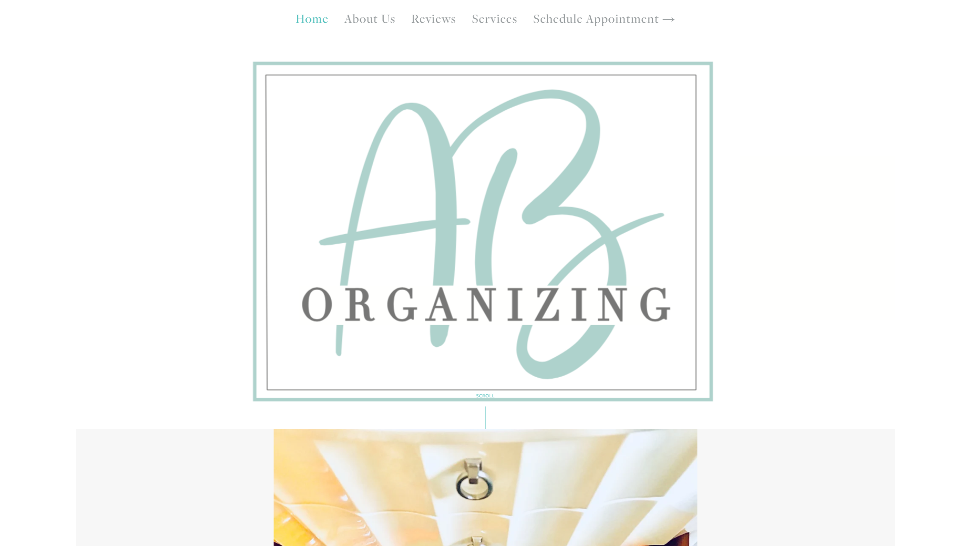 AB Organizing website homepage with the company's logo