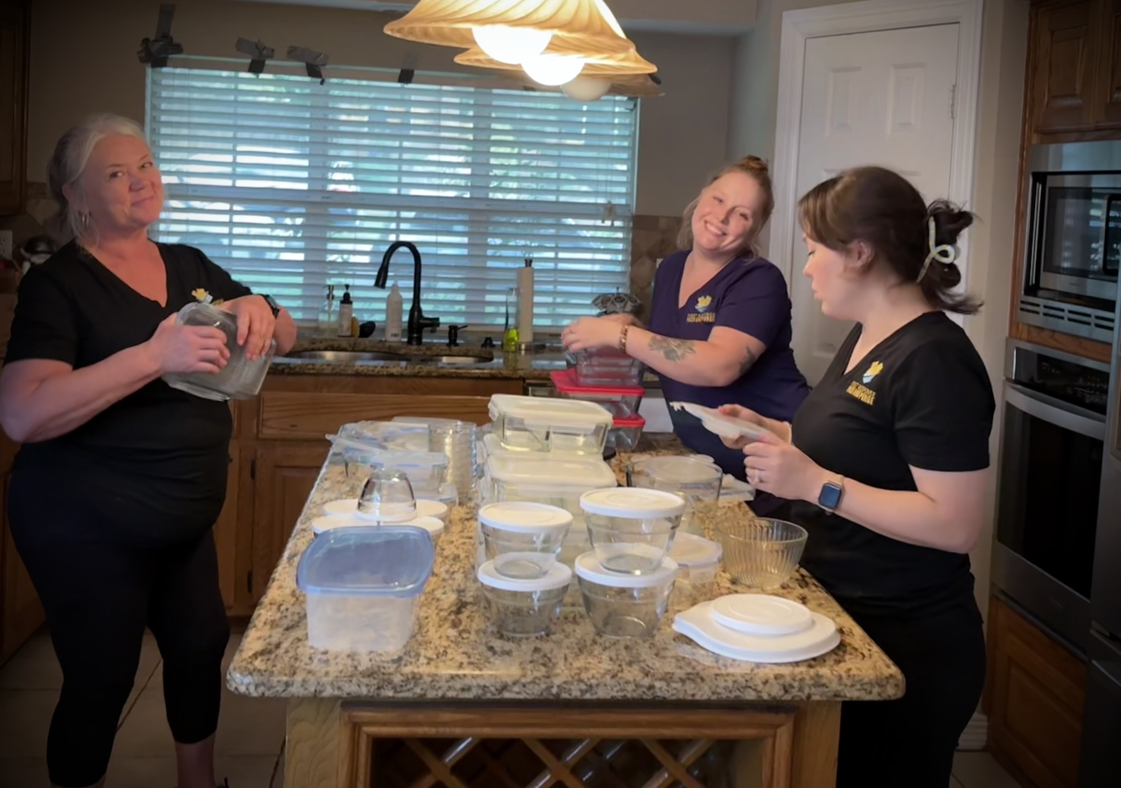 First Response Packing Pros and The Declutter Divas portfolio image 1